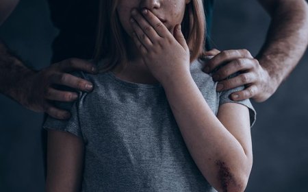 Қонаевта екі полицей оқушы қызбен жыныстық қатынасқа түсіп, оқиғаны бейнеге жазған — Дина Таңсәрі