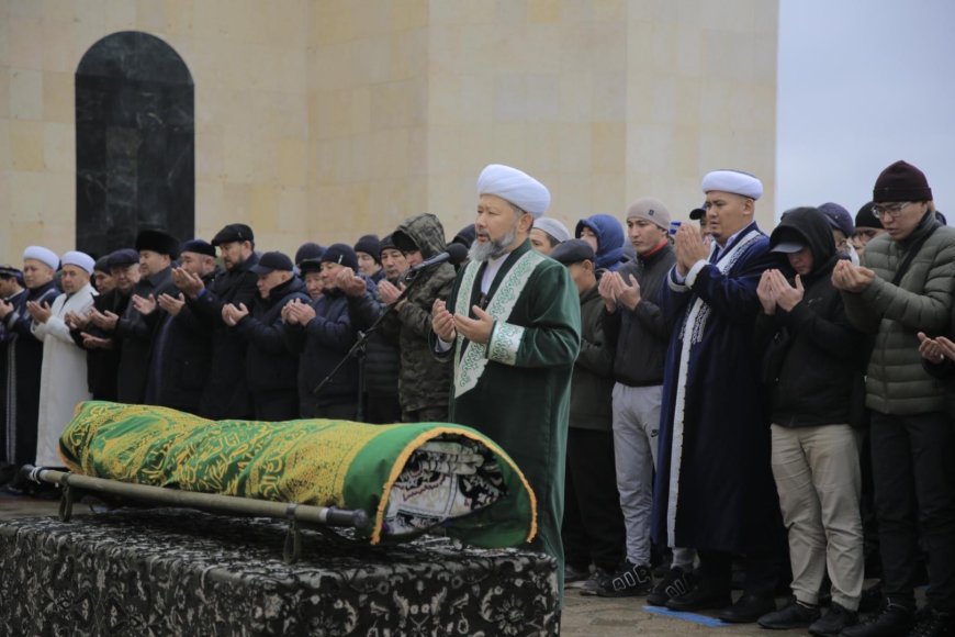 Қарағандыда қаза тапқан кеншілердің жаназасы шықты