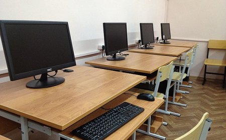 Теректі мектебінің информатика кабинетінде порнография көрсетілген