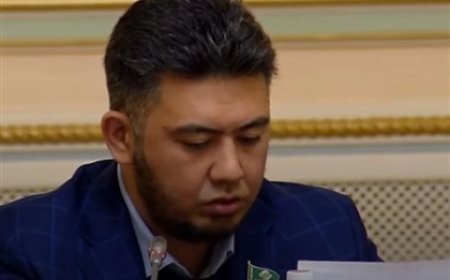 «Боғауыз депутат»: желіде мәслихат өкілінің қылығы шу тудырып жатыр