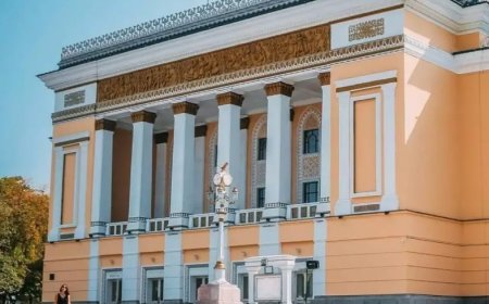 «Кімге керексіңдер»: атышулы Көпбасарова Абай театрынан 9 қызметкерді бір күнде жұмыстан шығарған