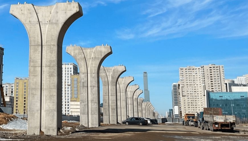В Астане начался набор машинистов для ЛРТ