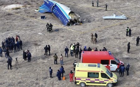 Крушение самолёта под Актау: состав комиссии и участники расследования