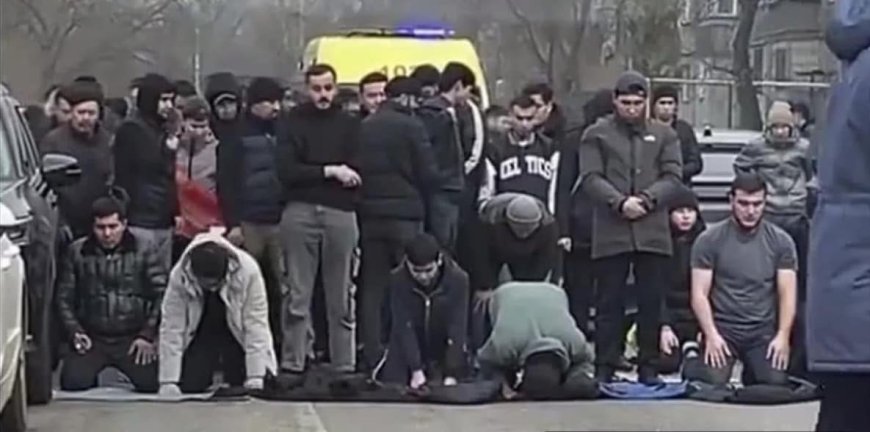 «Жолда намаз оқуға болмайды» - діни басқарма