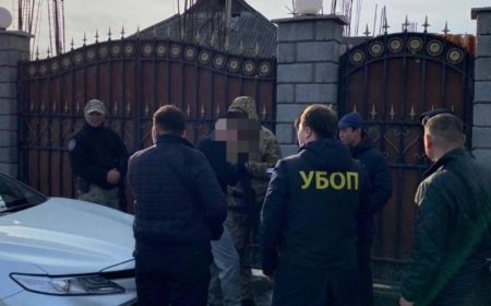 Блогера задержали за вымогательство у бизнесмена 10 млн тенге