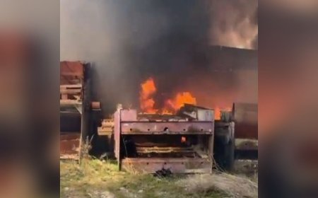 В Таразе произошёл пожар на заводе по производству асфальтобетона