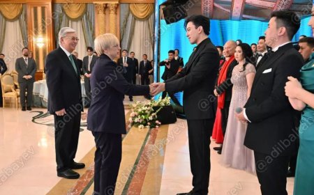 «Бірнеше рет сұраған»: Словения президенті Димаш Құдайбергеннің жанкүйері болып шықты (ФОТО)