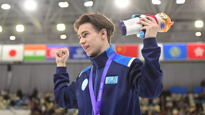 Михаил Шайдоров завоевал серебро чемпионата мира по фигурному катанию