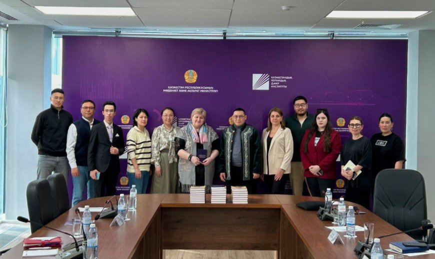 Қоғамдық даму институты Ұлттық құрылтайды талқылауға арналған кездесу өткізді
