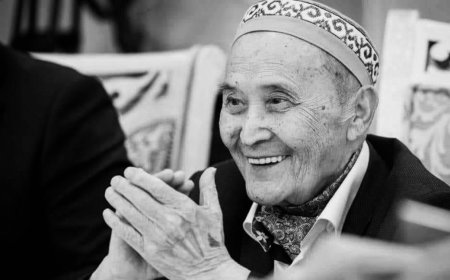 Жазушы, драматург Әкім Тарази өмірден өтті