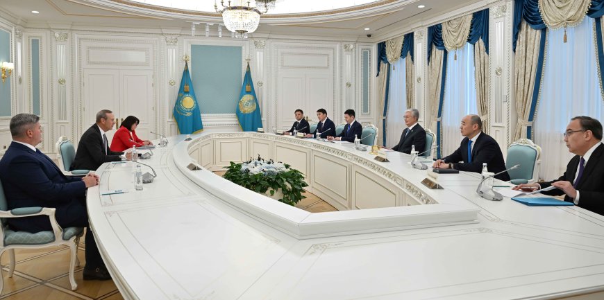 Президент Токаев принял председателя совета директоров корпорации Chevron Майкла Уирта