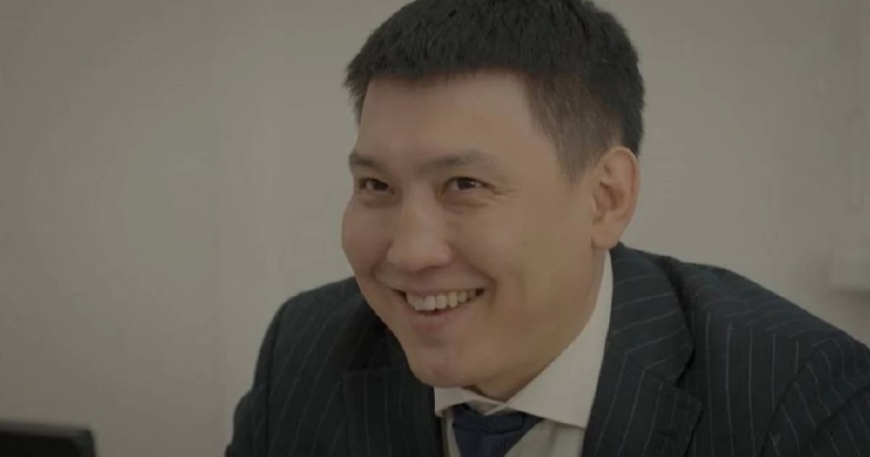 Танымал блогердің үстінен іс қозғалды