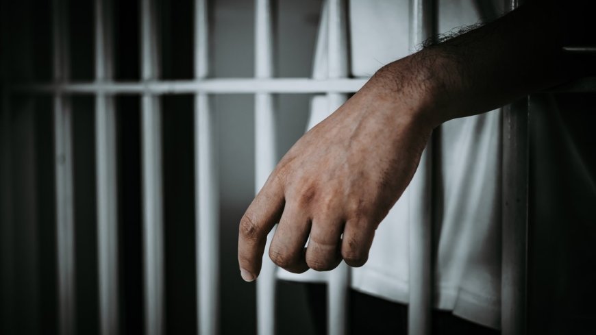 В исправительном учреждении в Абайской области погиб заключённый