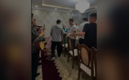 «Бүкіл несиені жауып, үй салып, әкесіне көлік алып берді»: Кореяда қара жұмыс істеген қазақ жігіті 7 жылдан кейін анасымен қауышты (ВИДЕО)