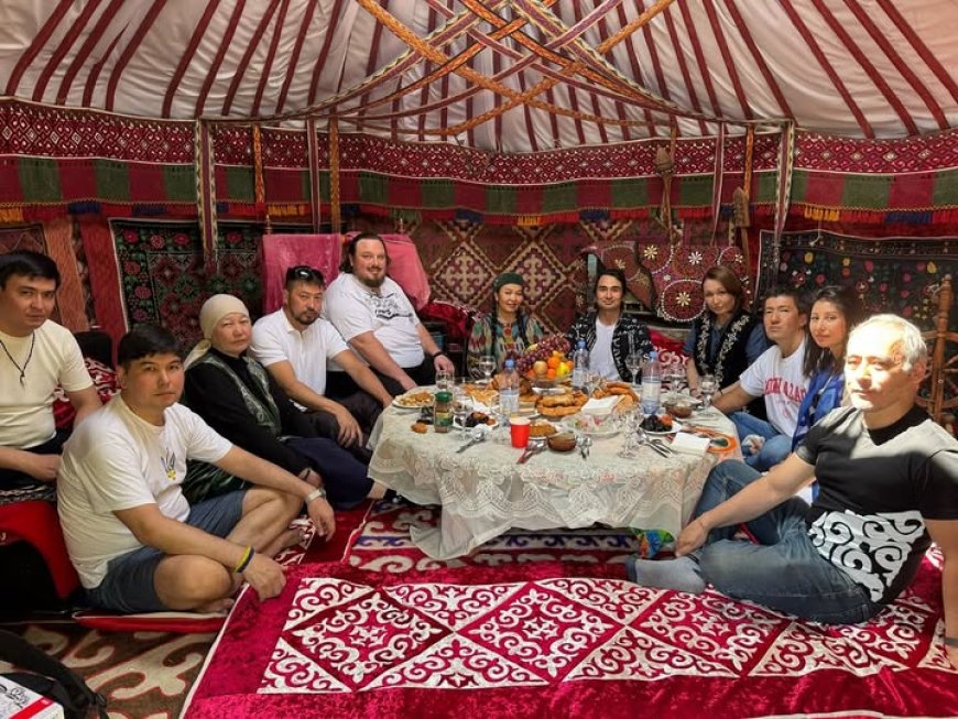 Бас имам арнайы құттықтау жіберген: Алматыда православ, баптист, яхуди, тәңірші-бақсылар бас қосты