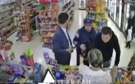 Ішімдік сатудан бас тартқан: Ақтауда кассир әйелді ұрған ер адам сотталып кетті