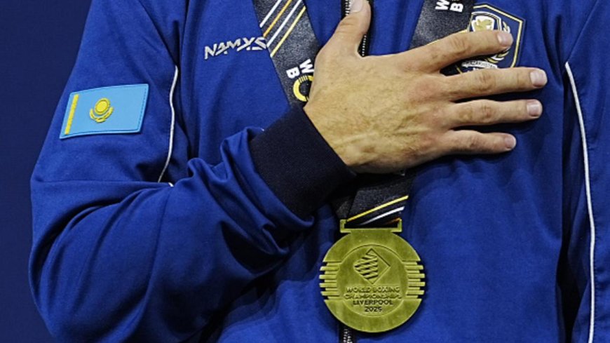 Тоқаев бокстан әлем чемпионатында топ жарған боксшыларды құттықтады