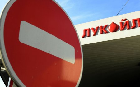 АҚШ санкциясына ілінген Лукойл шетелдегі активтерін сататын болды