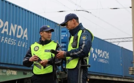 Астанада үш бала жүк пойызымен ондаған шақырымға кетіп қалған