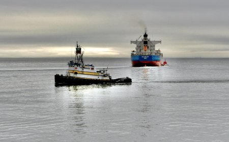 Қазақстан мұнайын тасымалдаушы танкерлерге соққы жасалды – Reuters