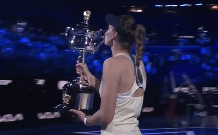 Елена Рыбакина тарихи жеңісінен кейін Қазақстанға алғыс айтты