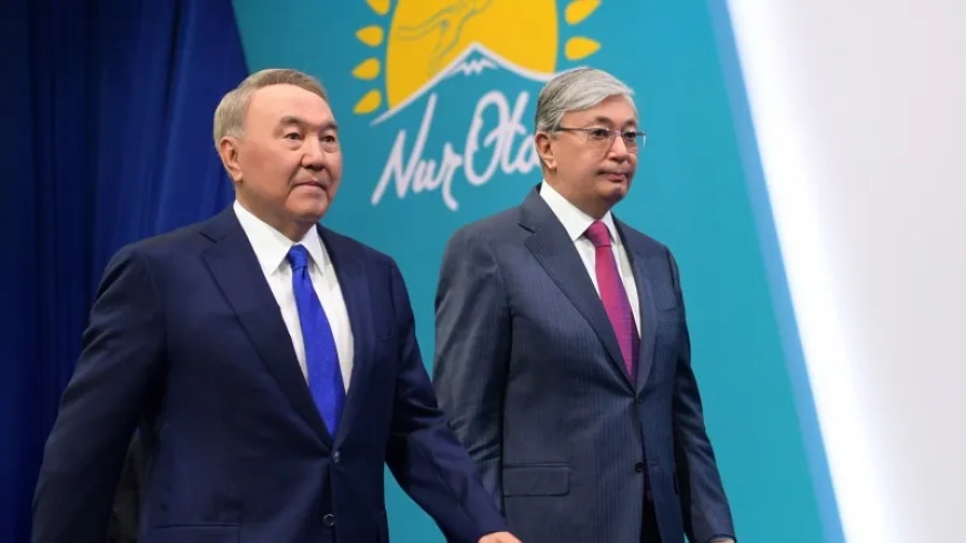 «Не айтылғаны маған қызық емес»: Тоқаев Путин мен Назарбаевтың кездесуі туралы айтты