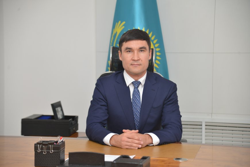 «Мен заңсыздықты тоқтаттым»: Серік Сәпиев пен оның орынбасары арасындағы жанжалдың астарында не жатыр?