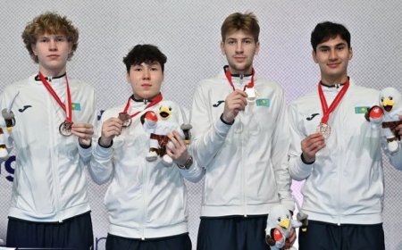 Қазақстан құрамасы семсерлесуден Азия чемпионатында қола медальға ие болды