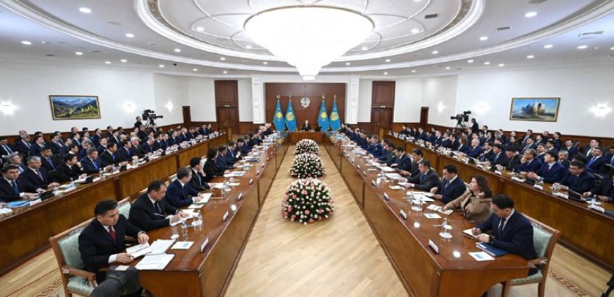 Үкімет отырысы: Бектенов Тоқаевқа есеп берді