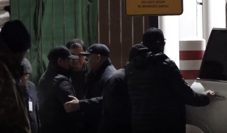 Емі аяқталмай Камчыбек Ташиев Бішкекке оралды