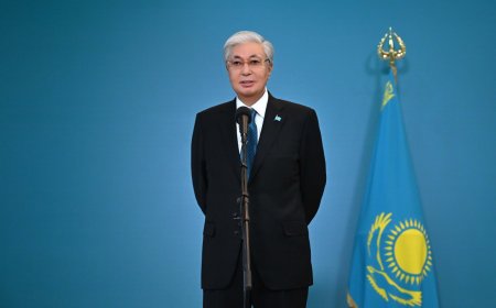 Тоқаев: «Ата заң алдымен жастарға арналған»