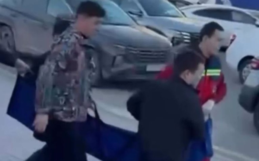 Атырауда оқушы қызға қатарласы үшкір зат сұғып алған