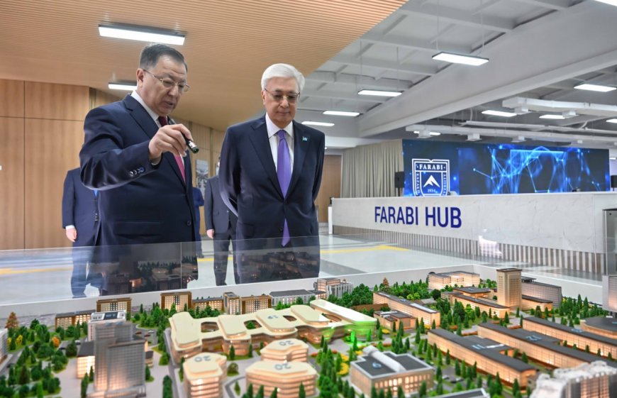 Тоқаев әл-Фараби атындағы Қазақ ұлттық университетіне барды