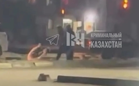 Ұлытау облысында ер адам көшеде соққыға жығылды