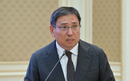 Ерболат Досаев тағы бір лауазымынан айырылды