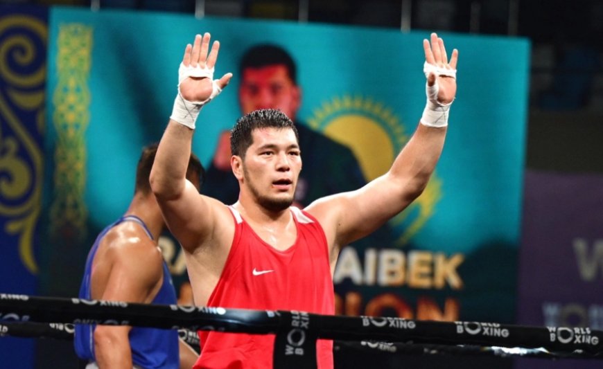 Президент Азия чемпионатында топ жарған боксшыларды құттықтады
